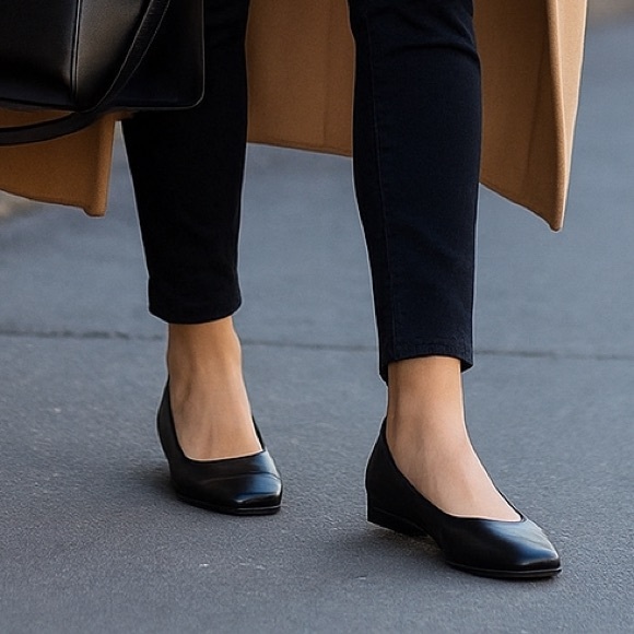 DV by Dolce Vita “Malanie” Cap-Toe Flats – Black, Size 7 | Vegan | New in Box - Picture 1 of 11